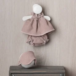 Tenue pour poupée Así 40 cm - Pyjama avec masque de la collection Nude pour poupée Sabrina